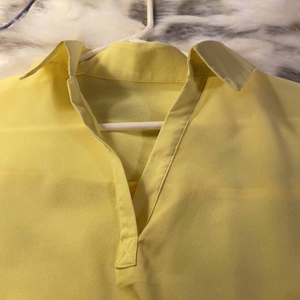 Yellow Blouse 2XX PLEAT DOWN THE BACK - Picture 5 of 7
